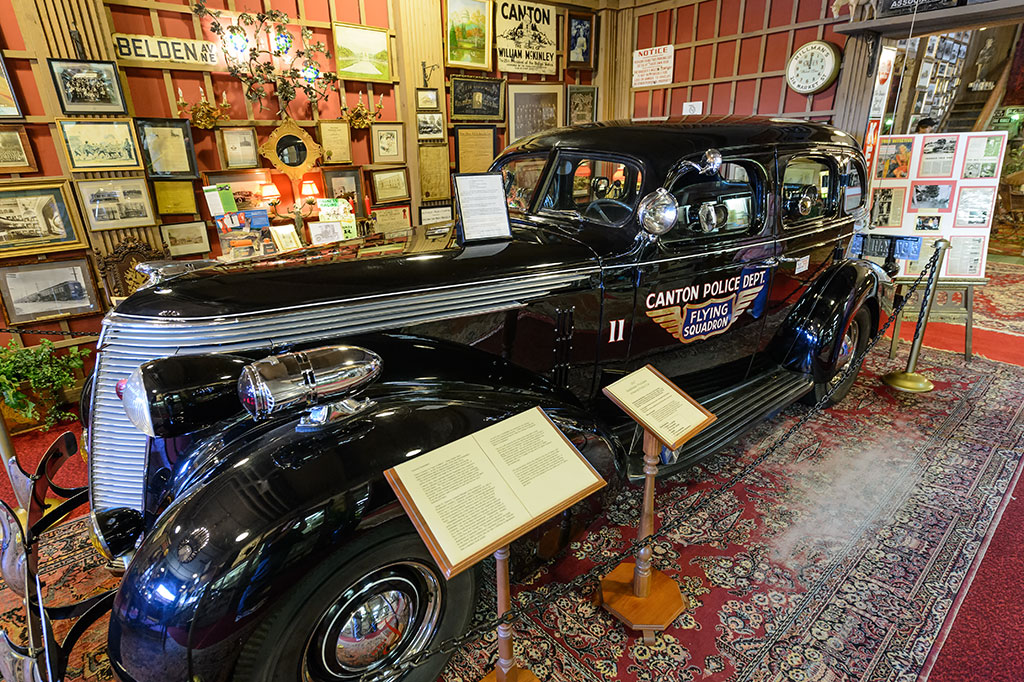 1937 Studebaker President Bullet-Proof Police Car