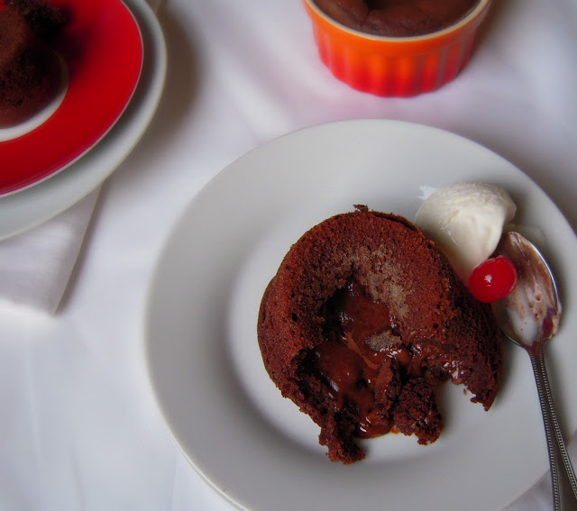 Eggless Molten Lava Chocolate Cake Recipe | A warm chocolate cake that oozes melted chocolate as lava. Perfect for Valentine's day. www.jyotibabel.com