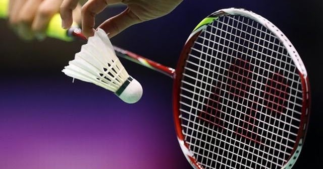 3 Macam Pukulan Servis Dalam Bulu Tangkis Edukasi Center 3 Macam Pukulan Servis Dalam Bulu Tangkis Edukasi Center