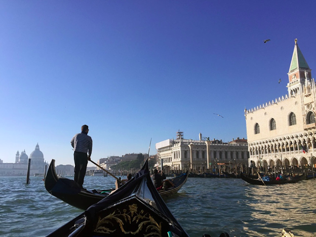 gondola venezia italia