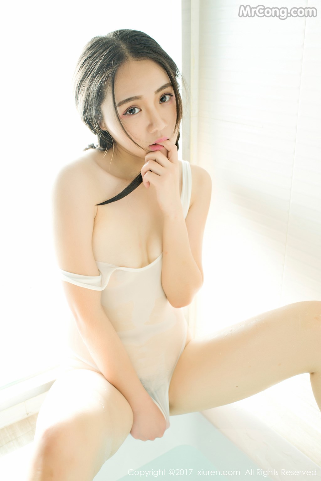 XIUREN No. 73: Model Yang Xin Xin (杨欣欣) (65 photos)