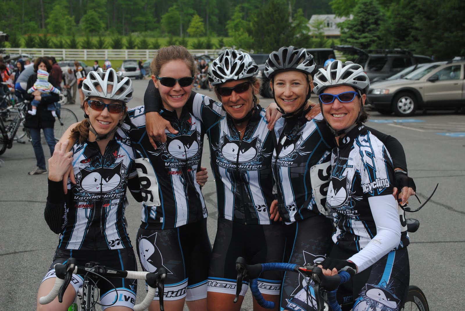 Vanderkitten Virginia Beach Wintergreen Ascent & Jefferson Cup