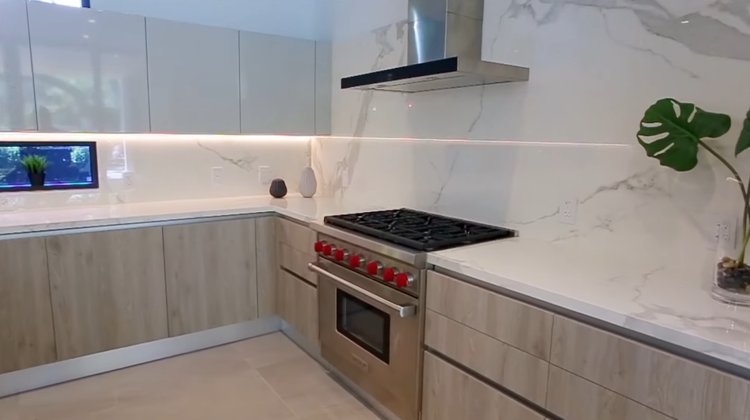 49 Interior Design Photos vs. 4701 SW 74th St, Miami, FL Luxury Mansion Tour
