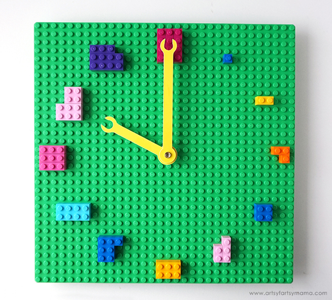42 LEGO Crafts and Activities for Kids for Endless Fun featured by top US lifestyle blogger, Marcie in Mommyland: Make your own custom clock out of LEGO bricks!