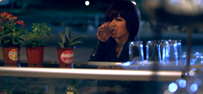 T-ara Lovey Dovey stills Qri drinking