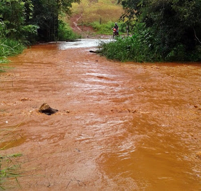 Roncador: Rio transborda e interdita estrada rural