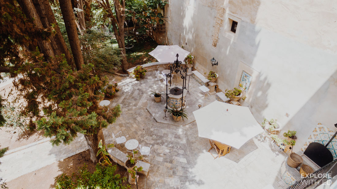 Casa Delmonte Garden area
