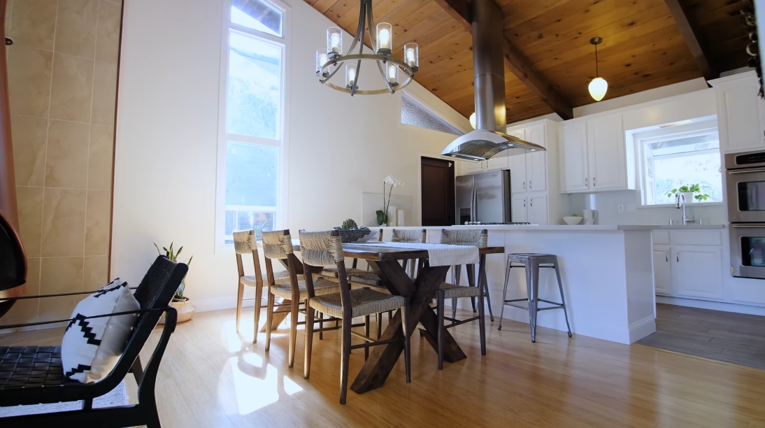 15 Interior Design Photos vs. 5444 Estates Dr, Oakland, CA Luxury Home Tour