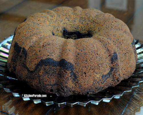 Homemade Poppy Seed Cake ♥ KitchenParade.com, an old family recipe, moist and flavorful with stripes of chocolate-cinnamon streusel.