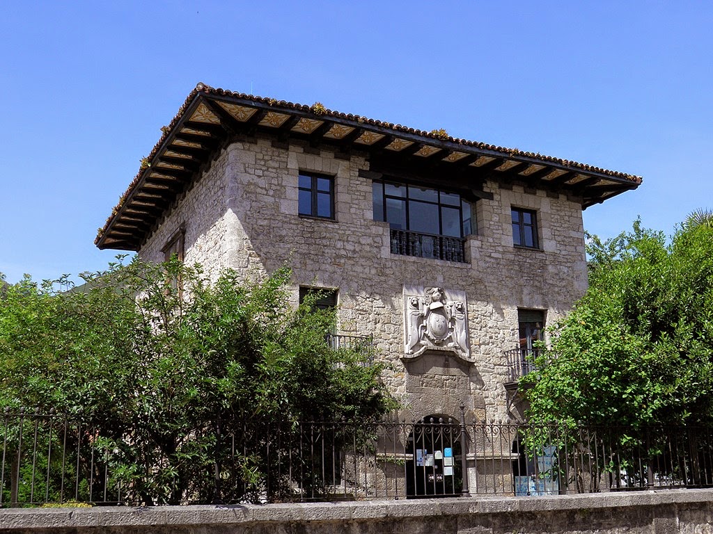Casa Dago.