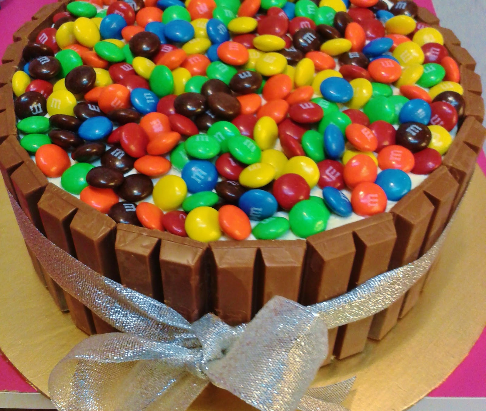 Just Lildaisy ( Ampang ) Gift Cake Design Kit Kat and many more