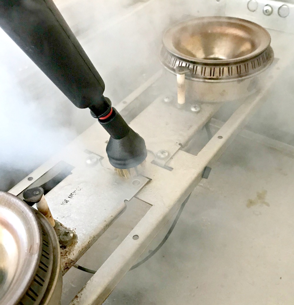Clean Your Gas Range and Oven Without Chemicals