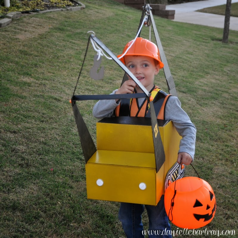 made Happy Hallween + Construction Equipment Costume Tutorial {DIY}