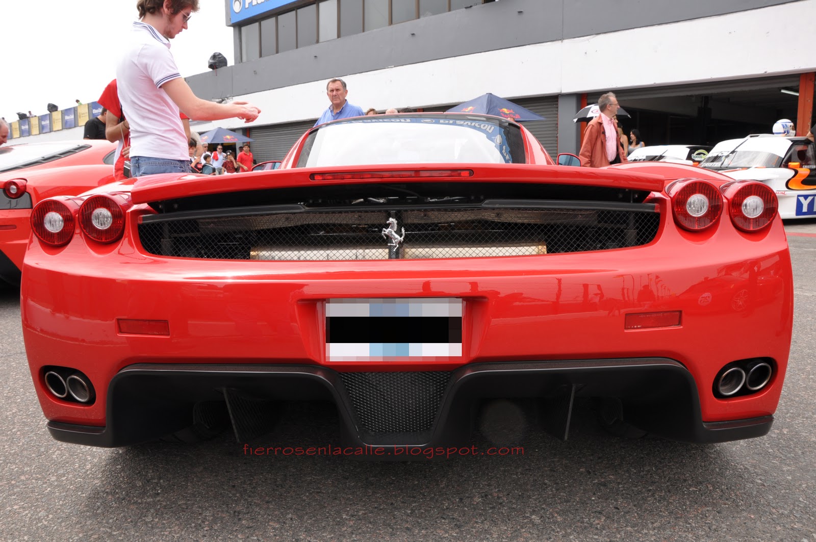 Fierros En La Calle Ferrari Enzo