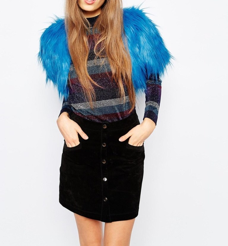 Colores de temporada azul klein