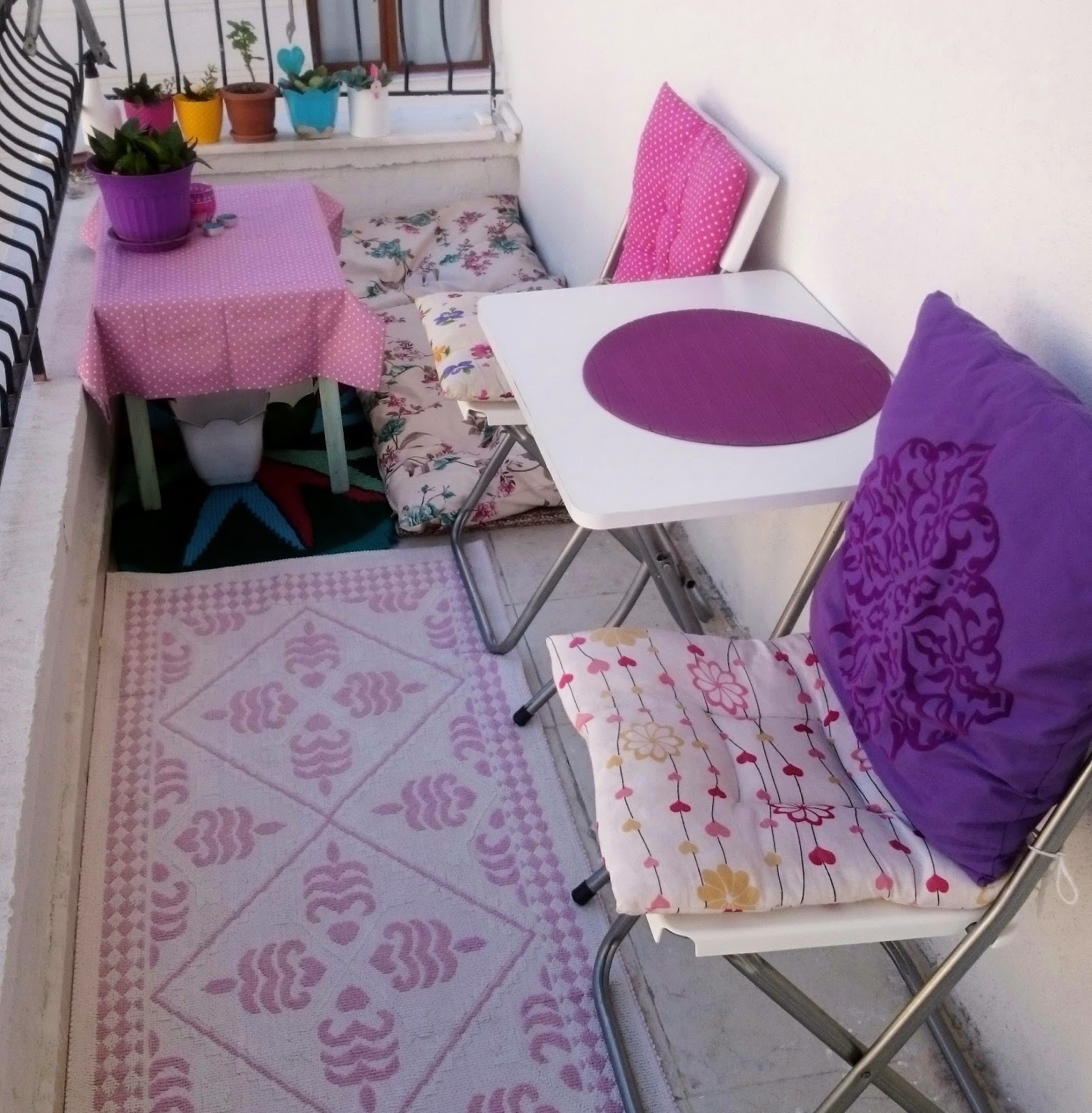 Fiore Buyuk Sirin Cocuk Sandalyesi Pembe 4lu Paket Fiyatlari Ozellikleri Ve Yorumlari En Ucuzu Akakce