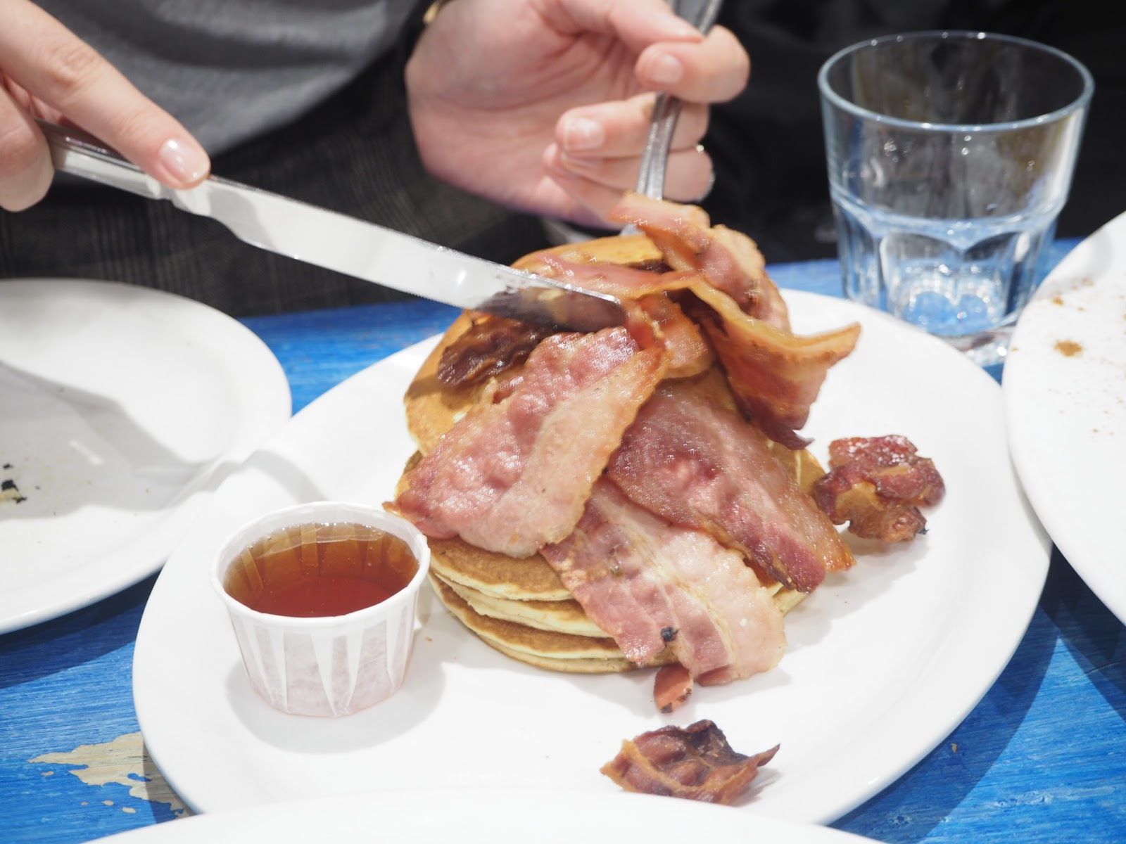 bacon and maple syrup pancakes
