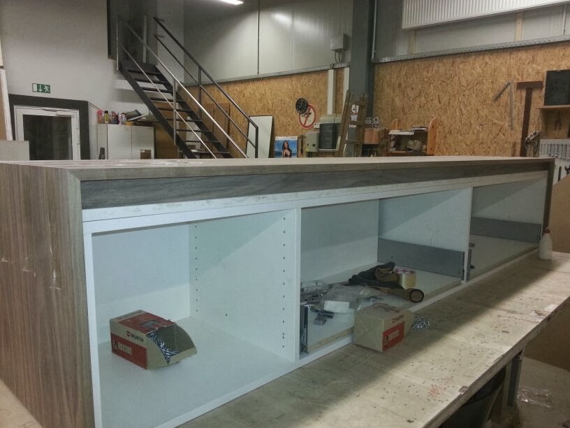 Bautagebuch & Blog: Allkauf Haus: Unser Badschrank ist auch bald bereit