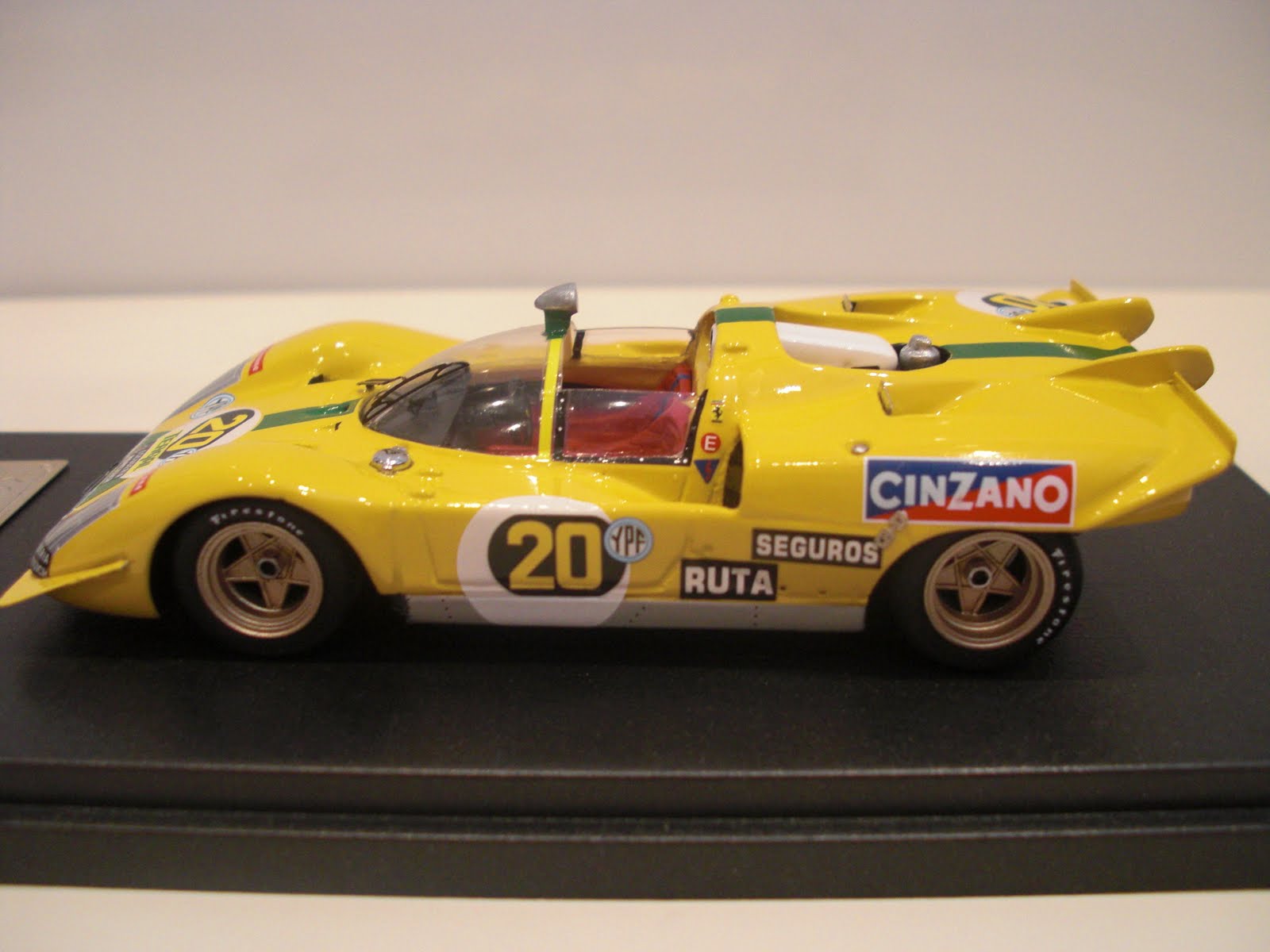 Ferrari 512 S – 8º Buenos Aires 71 – Miniature FLY – Rouge – Neuve