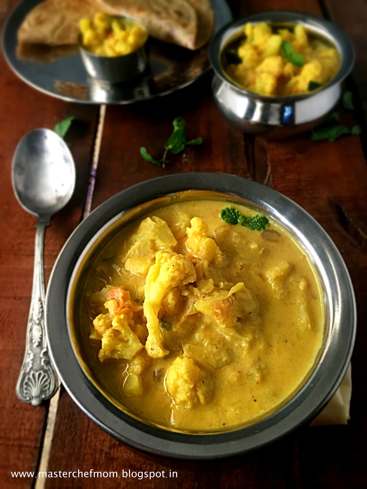 MASTERCHEFMOM Cauliflower Kurma ( Tamilnadu Restaurant Style