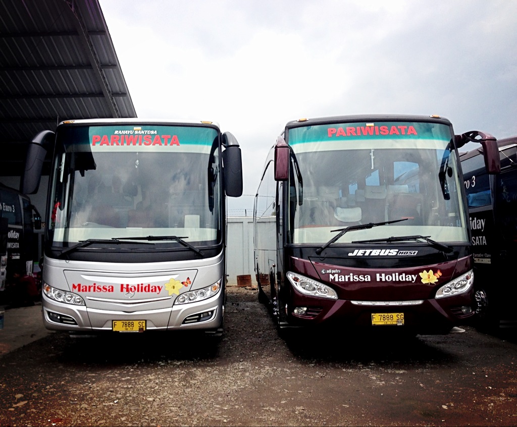 Bus Pariwisata PO Marissa Holiday Terbaru KAROSERI INDONESIA