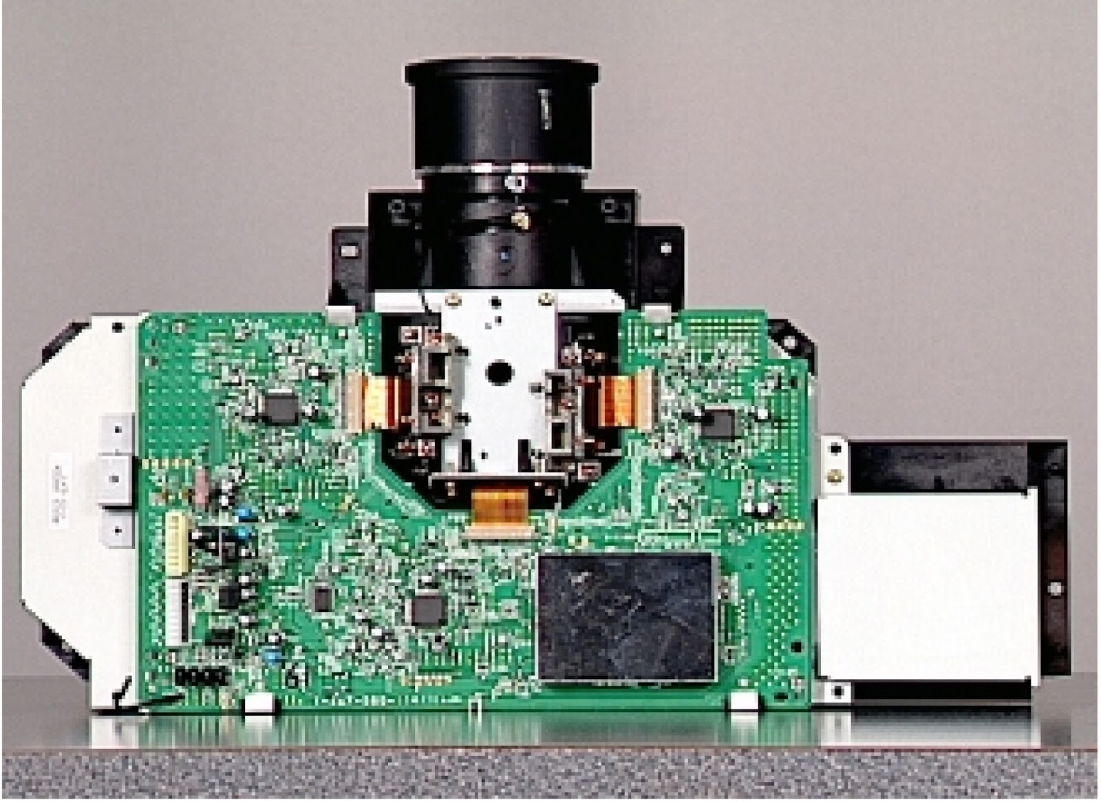 Master Electronics Repair ! SONY KLW7000 KLW9000 LCD REAR PROJECTION TVs WORKING