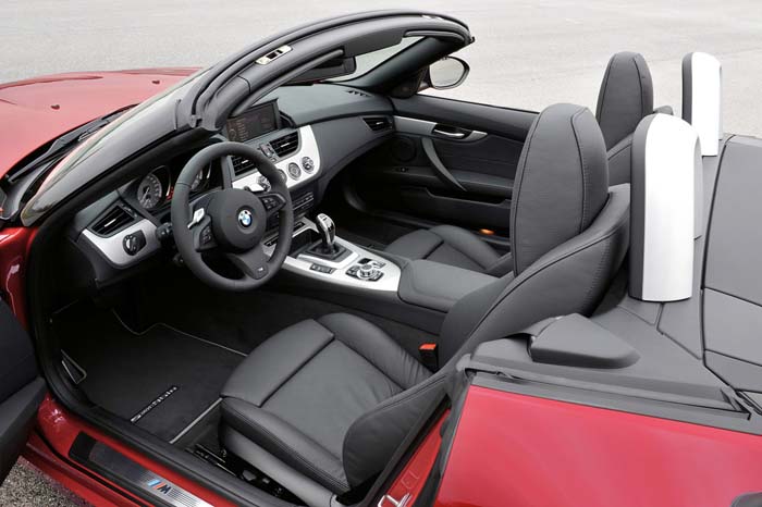 BMW Z4 sDrive35iS 2011 - interior