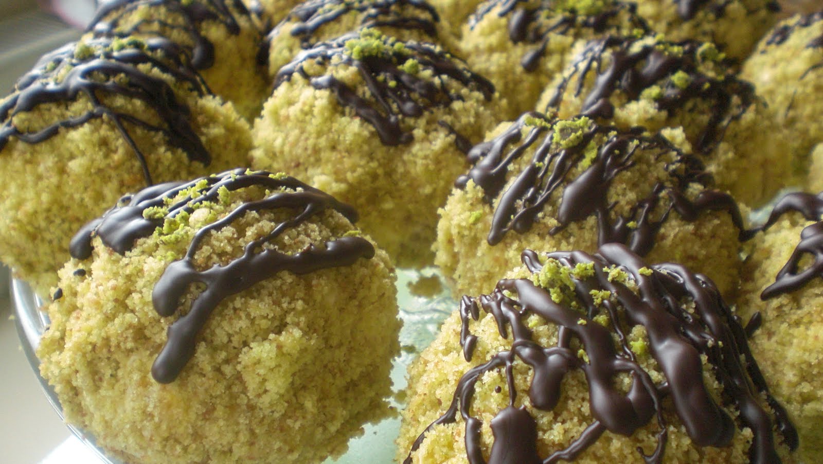 dikkat tarif çıkabilir ! ISPANAKLI PUF PASTA