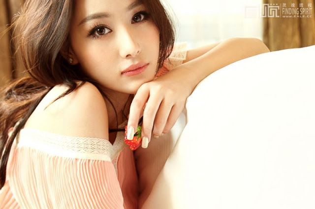 Chinese Celeb Actress, Model and Singer Zhang Xin Yu_177