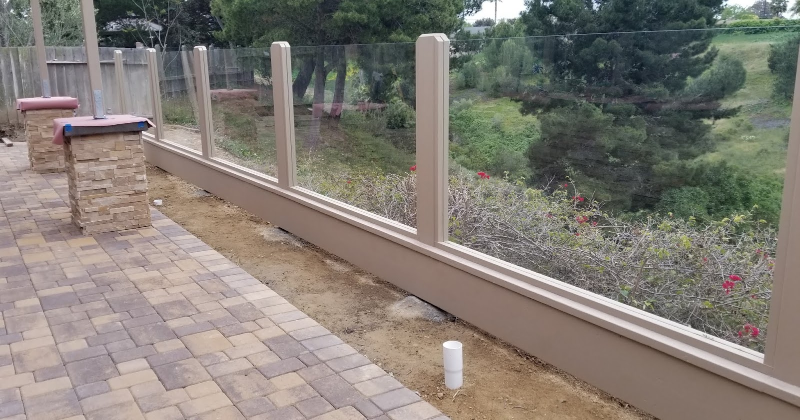 The 2 Minute Gardener Photo Glass Fence