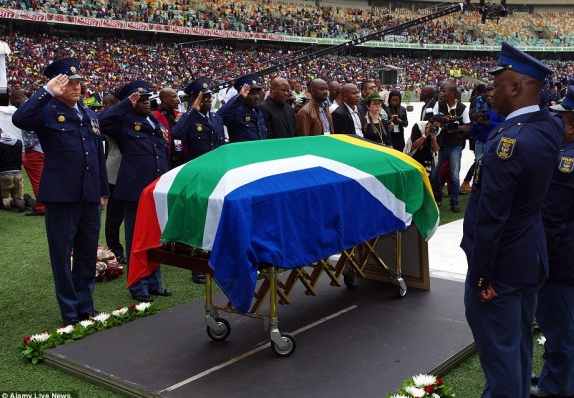 Murdered Senzo Meyiwa given heroes Burial in South Africa(Pics)