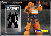 Pre-order - Takara Tomy Transformers Masterpiece MP-35 Grapple