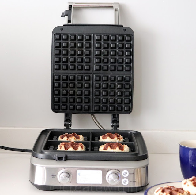 Create With Mom Win your own Breville's the Smart Waffle™ Pro 4 Slice