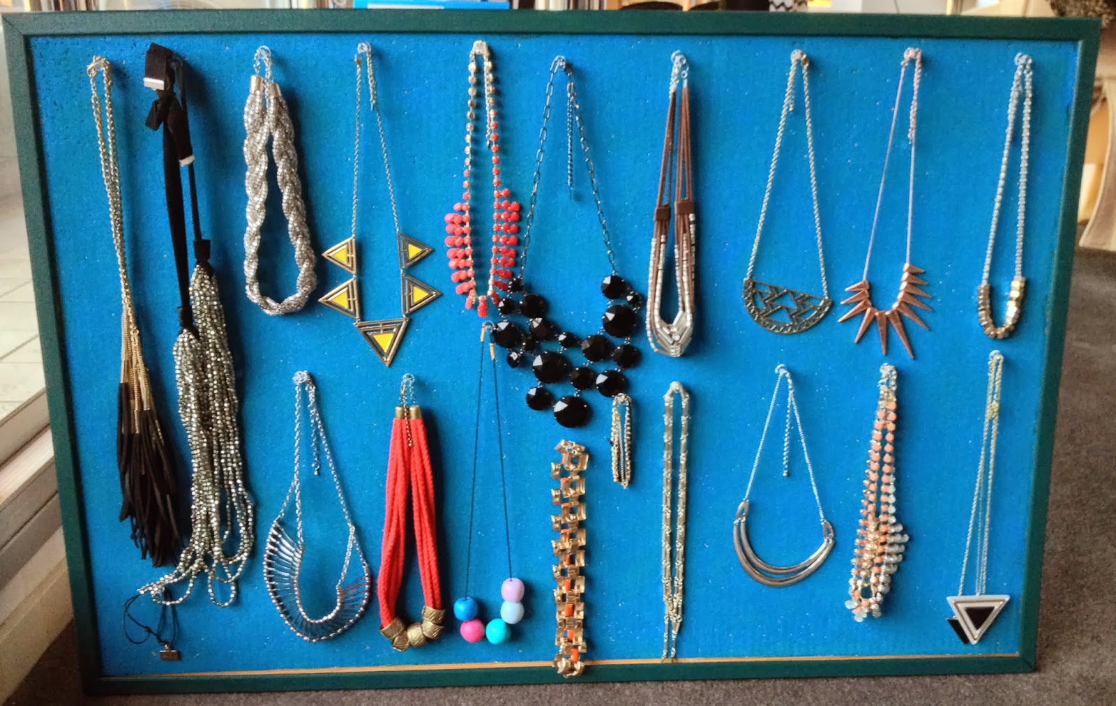 Your Daily Break Affordable DIY Jewellery Board