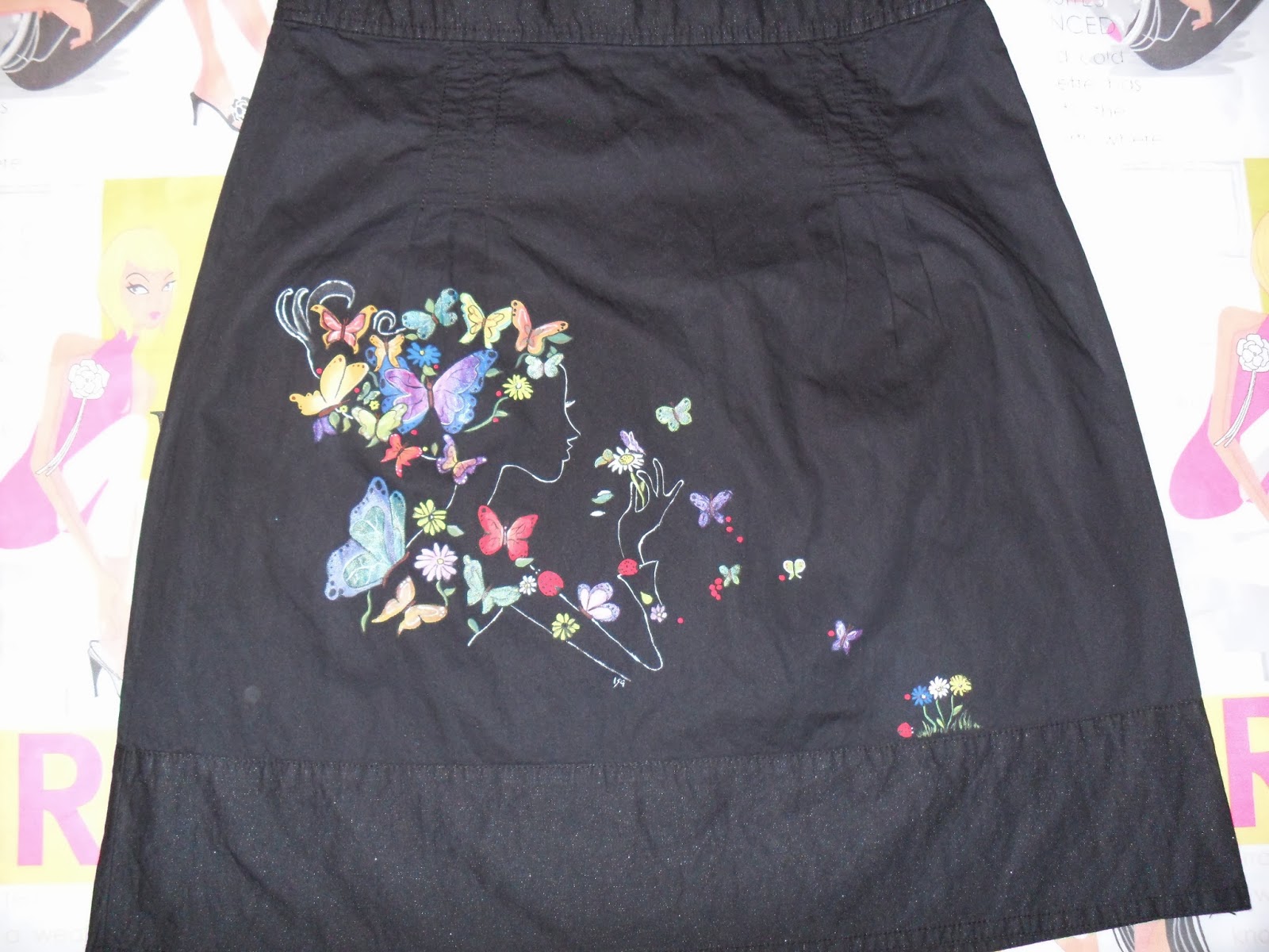 Falda Pintada a Mano