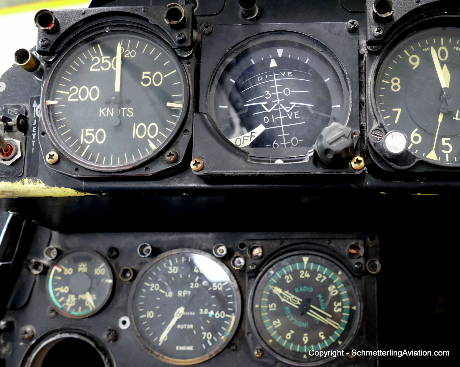 US Navy Airplane Gauge, BMEP Pressure Gauge, Vintage Naval Aviation Pilot's Cockpit Salvage