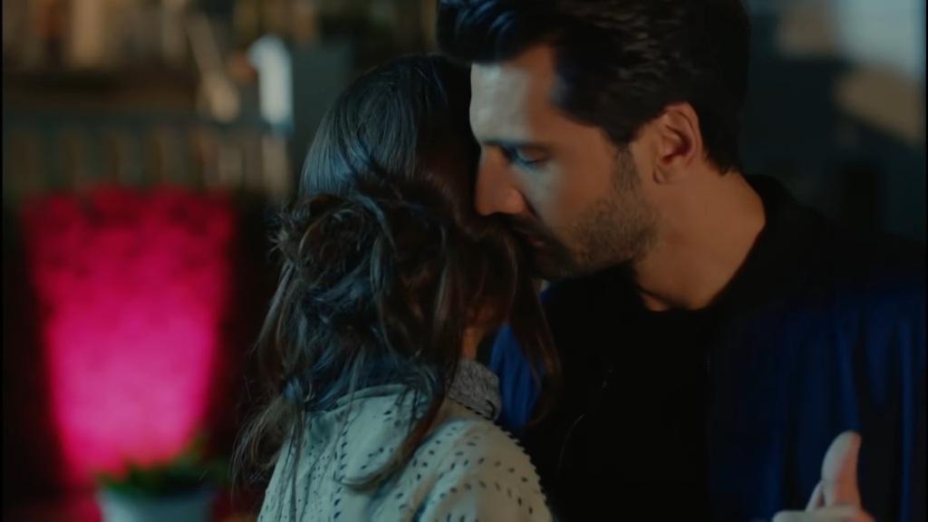 Wieczna miłość odcinek 136: Taniec Emira i Nihan! Ayhan rozbija nos Galipowi! [Streszczenie + Zdjęcia]