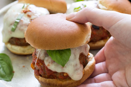 ITALIAN MEATBALL SLIDERS