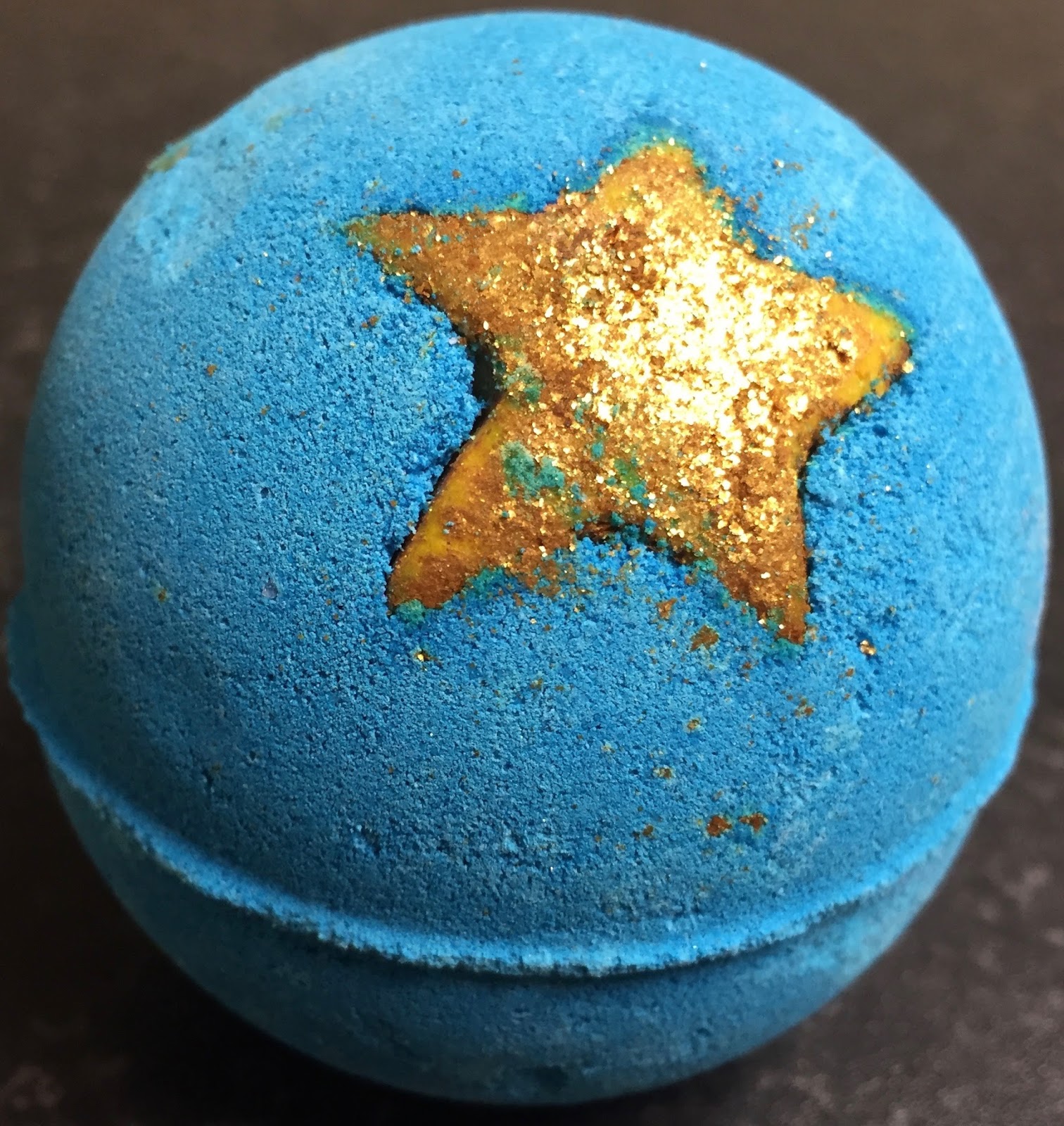 All Things Lush UK Shoot For The Stars Bath Bomb (New Edition)