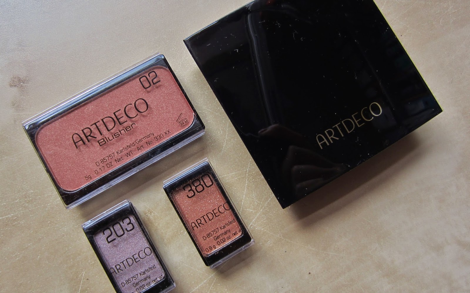 Steph. Life. Beauty. Exploring Art Deco Eyeshadows, Blush, and FOTD