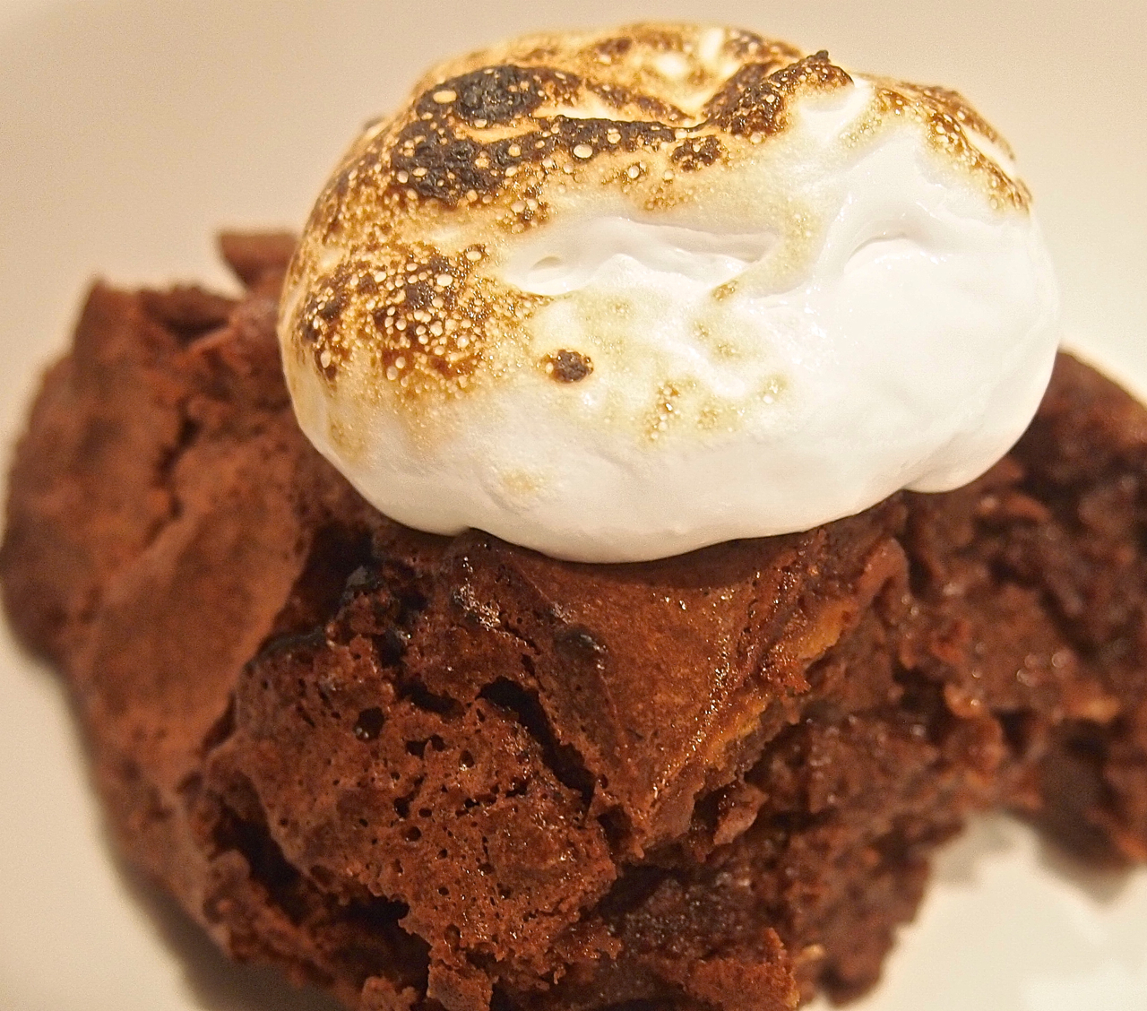 Deep Chocolate Vegan Cake Deep Chocolate Vegan Cake