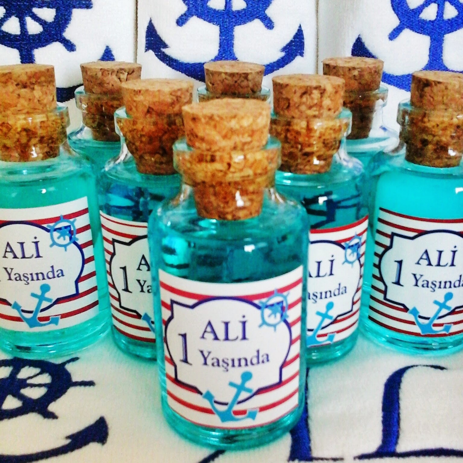 Renkli kolonya şişeleriHEDİYELİK SABUN &amp; KOKULU TAŞ