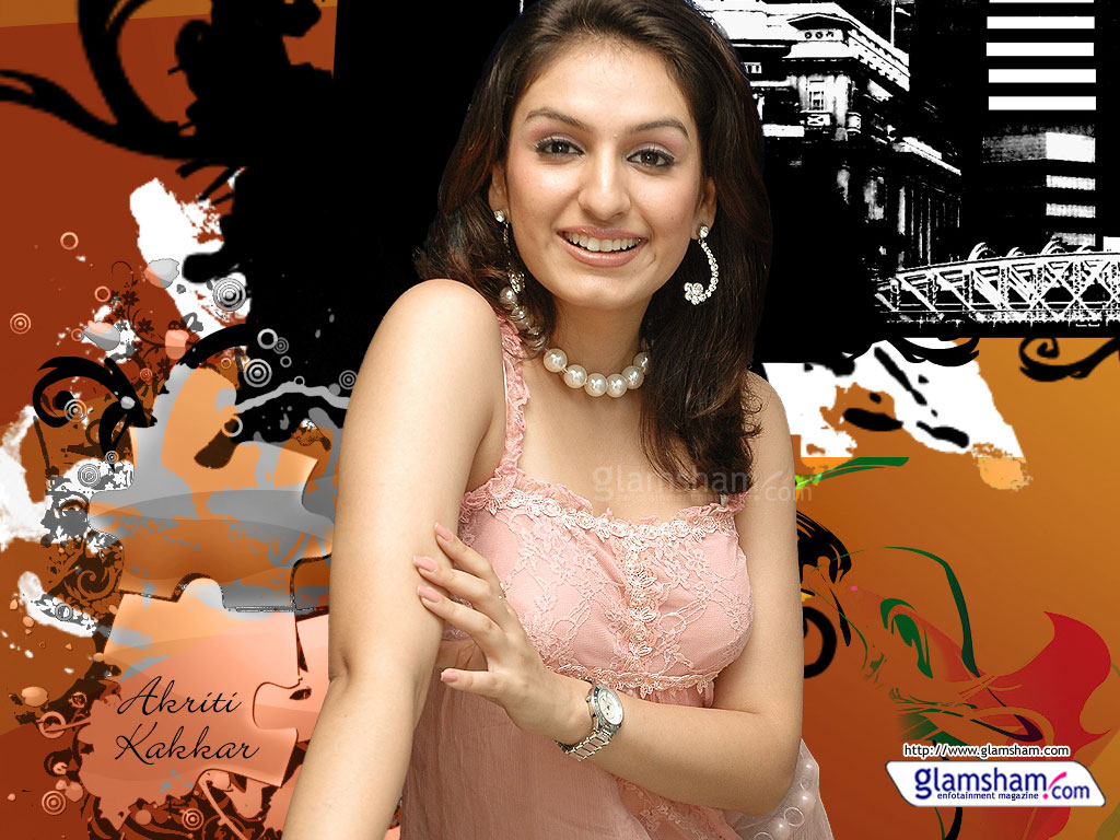 Hottest Actress Photos: Akriti Kakkar New Hot Images