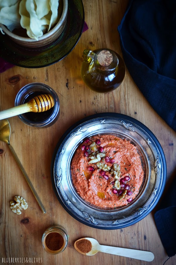 MUHAMMARA, SALSA SIRIA DE PIMIENTOS Y NUECES