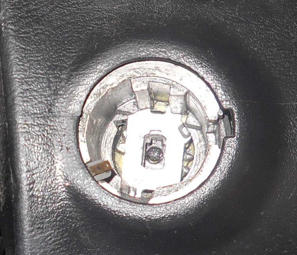 A Secret Lie How to Replace a broke F150 Cylinder Lock