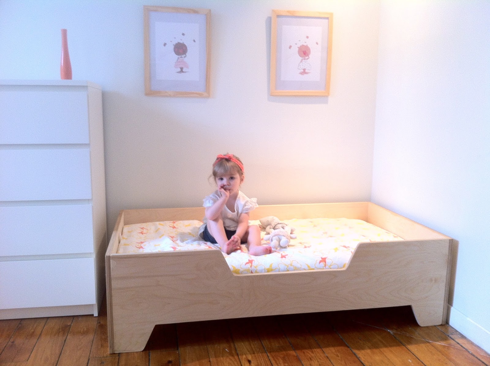 DIY Projects DIY Toddler bed with birch plywood