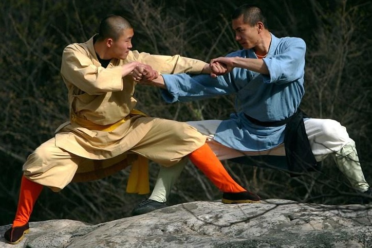 Martial Arts Training in Shaolin Temple Pixfunpix