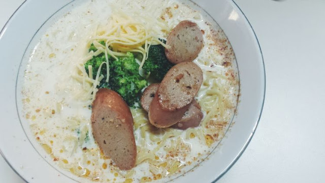 Menu Masakan Mie Rebus Kuah Susu Menu Masakan Mie Rebus Kuah Susu