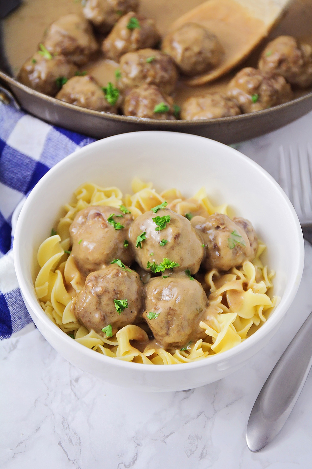 These quick and easy Swedish meatballs are savory and delicious, and so easy to make! They're a comfort food meal in less than 30 minutes! 