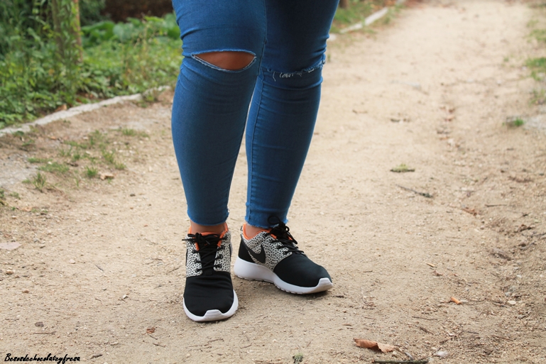 nike-roshe-run-safari